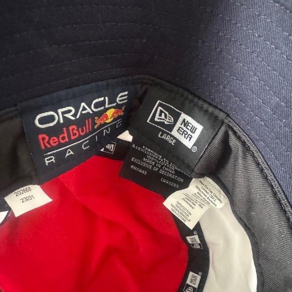 RedBull Racing Bucket Hat - Picture 5 of 6